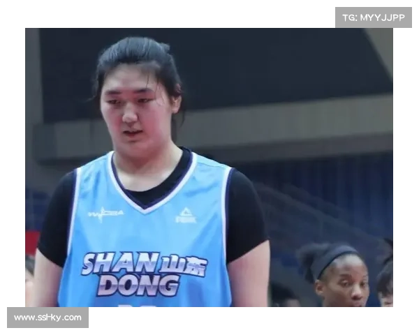 2.26米张子宇WCBA登场9分钟6中6，百分百命中率砍15分